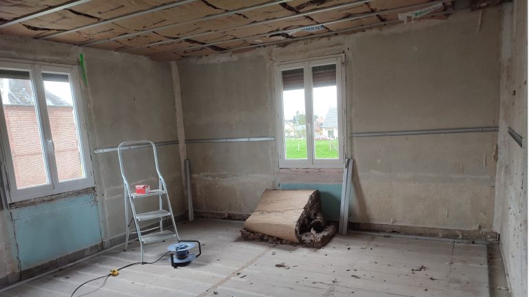 début de chantier de rénovation d'un salle à manger